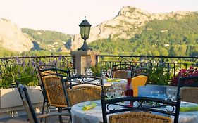 Logis Hotel Restaurant La Porte des Cévennes